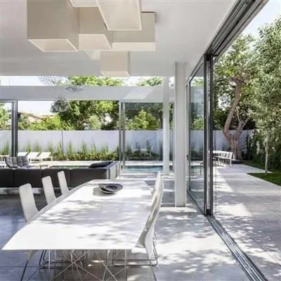 Podizna i klizna staklena vrata od kaljenog stakla